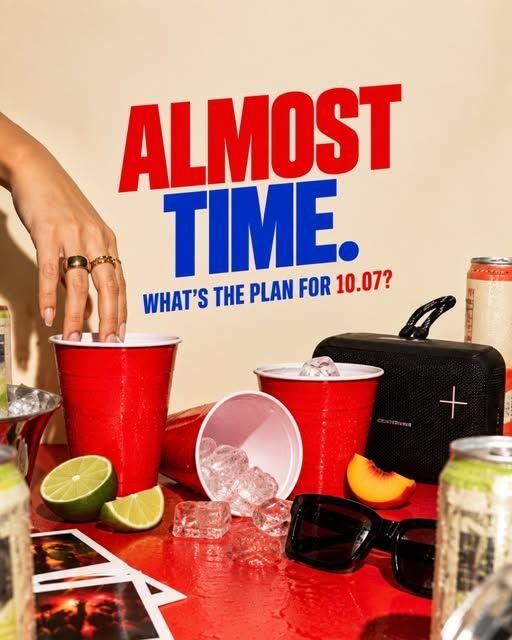 Tea o'clock: vasos rojos, hielo y Fitzer Hard Iced Tea
